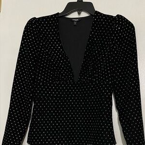 Women’s Express Black Top with Silver Details v
Velvet New without Tag